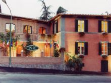 Foto 1 di Hotel - Villa Piccola Siena